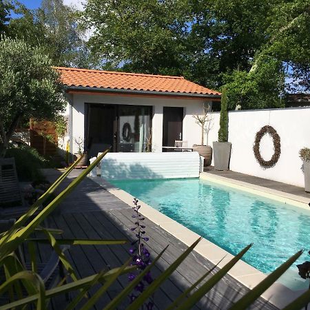 Bed and Breakfast La Casa Bonita Martignas-sur-Jalle Экстерьер фото
